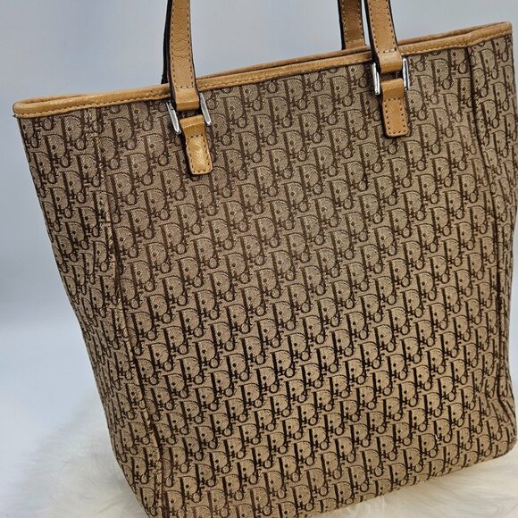 Dior Trotter Tote Bag - Picture 4 of 17